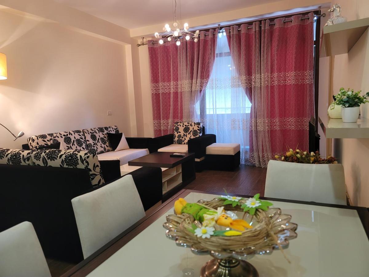 Spacious And Cozy Apartment Tiranë Eksteriør bilde